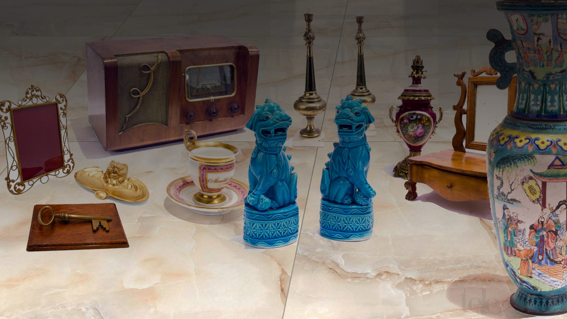 Furniture, Porcelain and Vintage - Timed Auction (March 2, 2023 - 8:00 p.m.) 9 01 tempo211