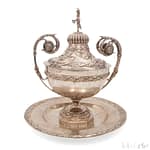 Argenti 15 Telearte antiquariato online - Zuppiera in argento, Roma 1820 Con coperchio e sottopiatto, opera del maestro argentiere Stefano Fedeli. Antiquariato in vendita.